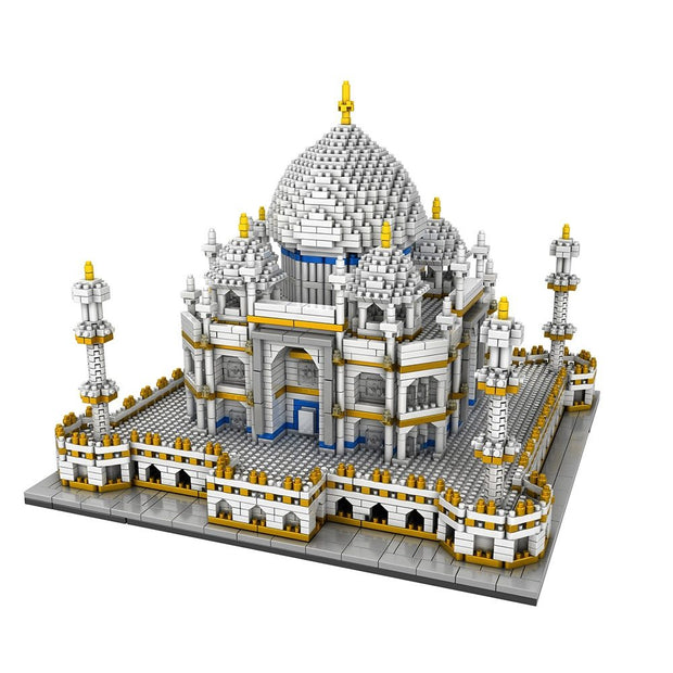 Vasily Cathedral World Architecture Series Diamond Block Model Toy - ArchCanvas Haven
